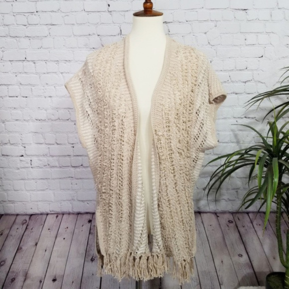 LOFT Sweaters - NWT [Ann Taylor Loft] Open Fringe Cardigan | M